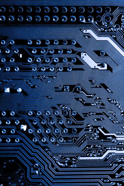 pcb走線沖突，pcb平行走線的影響